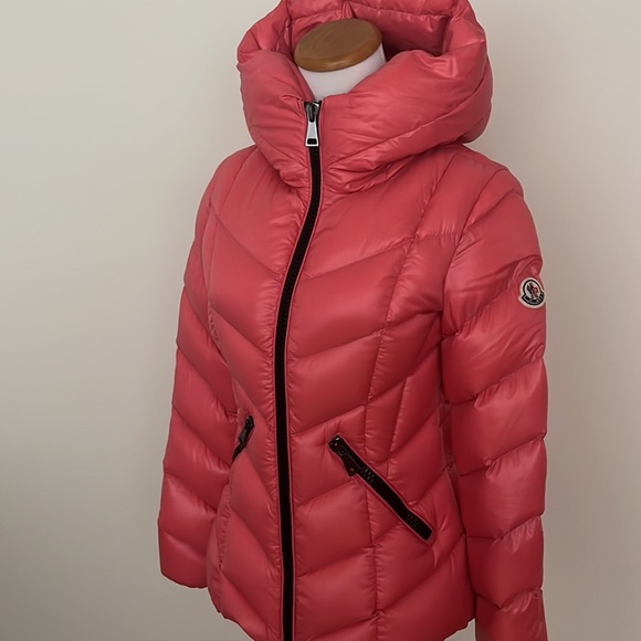 MONCLER Fulig Chevron Puffer Down Jacket - Picture 14 of 15